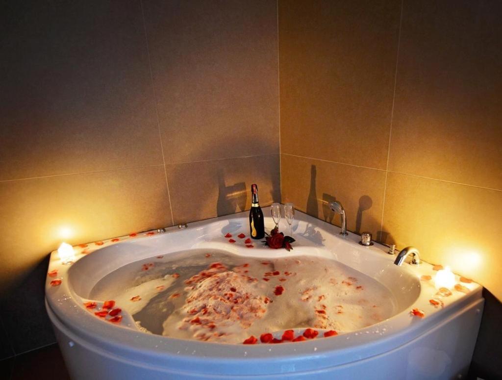 Luani-A Spa & Wellness Center Shkodër Buitenkant foto